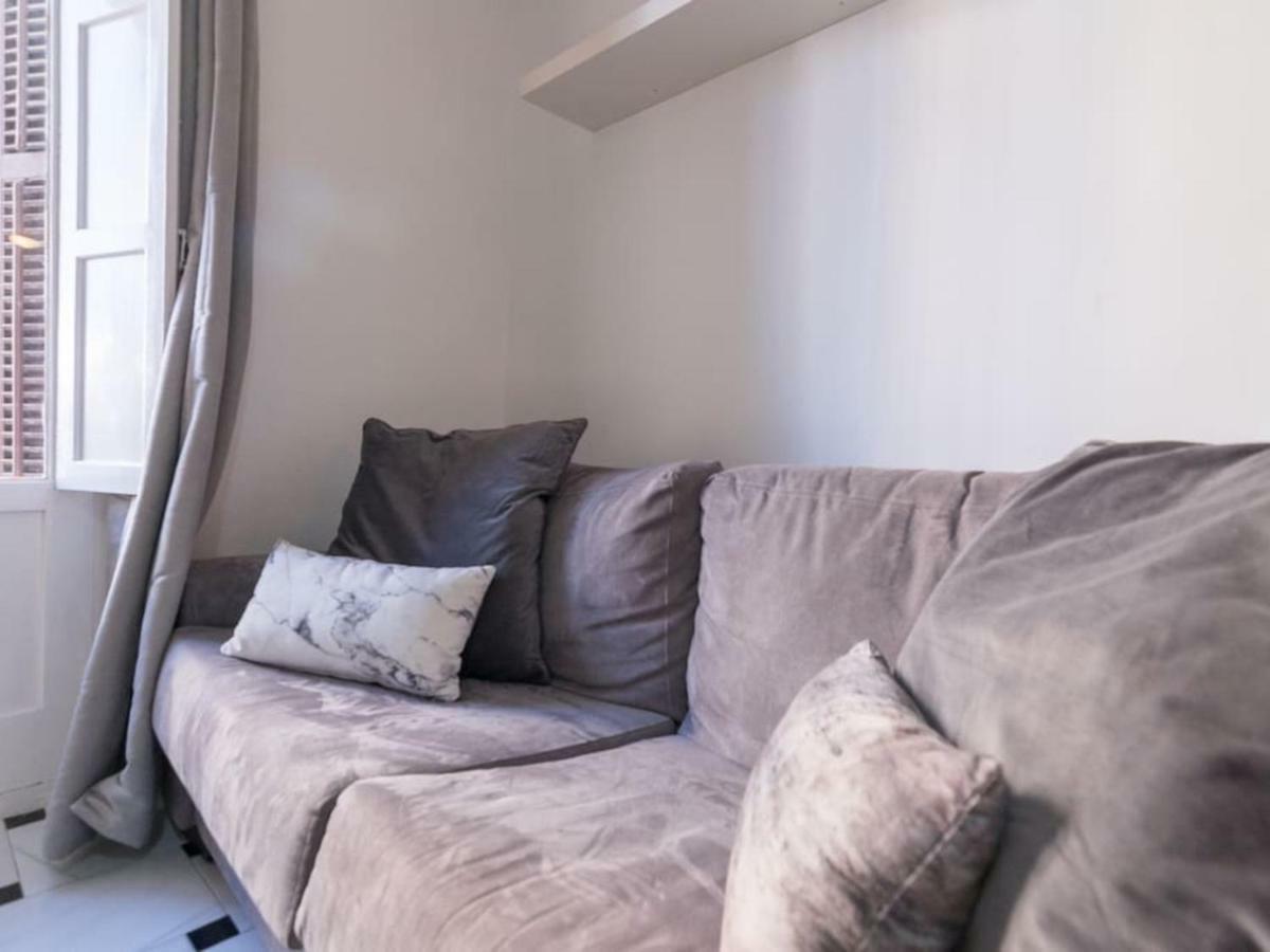 Apartamentos Bolsa Larios Малага Екстер'єр фото