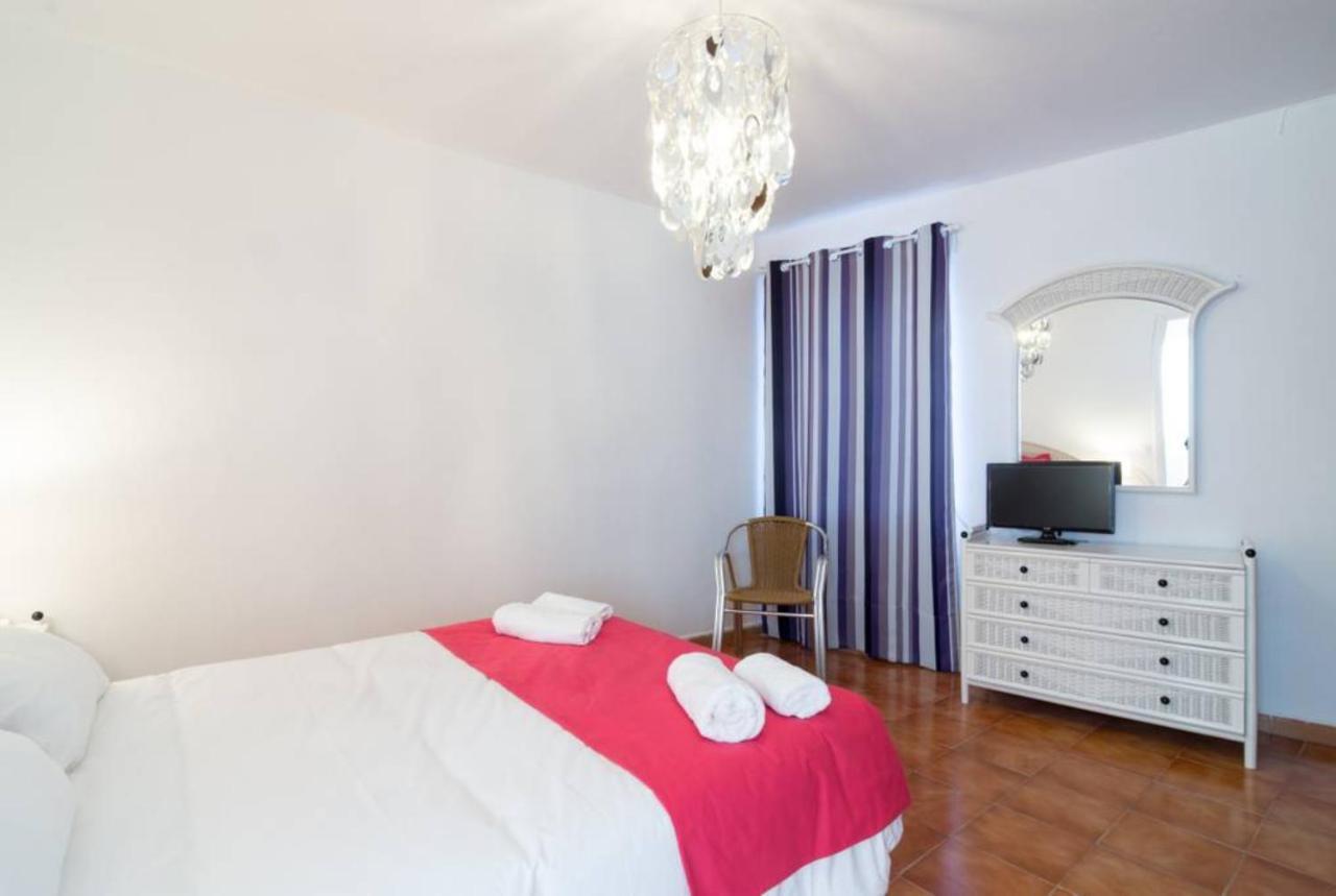 Apartamentos Bolsa Larios Малага Екстер'єр фото