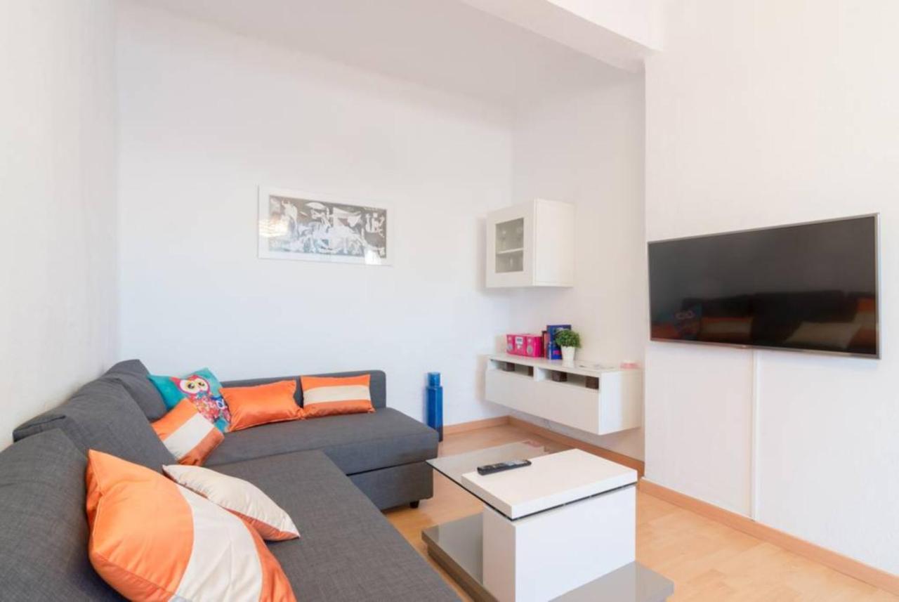 Apartamentos Bolsa Larios Малага Екстер'єр фото