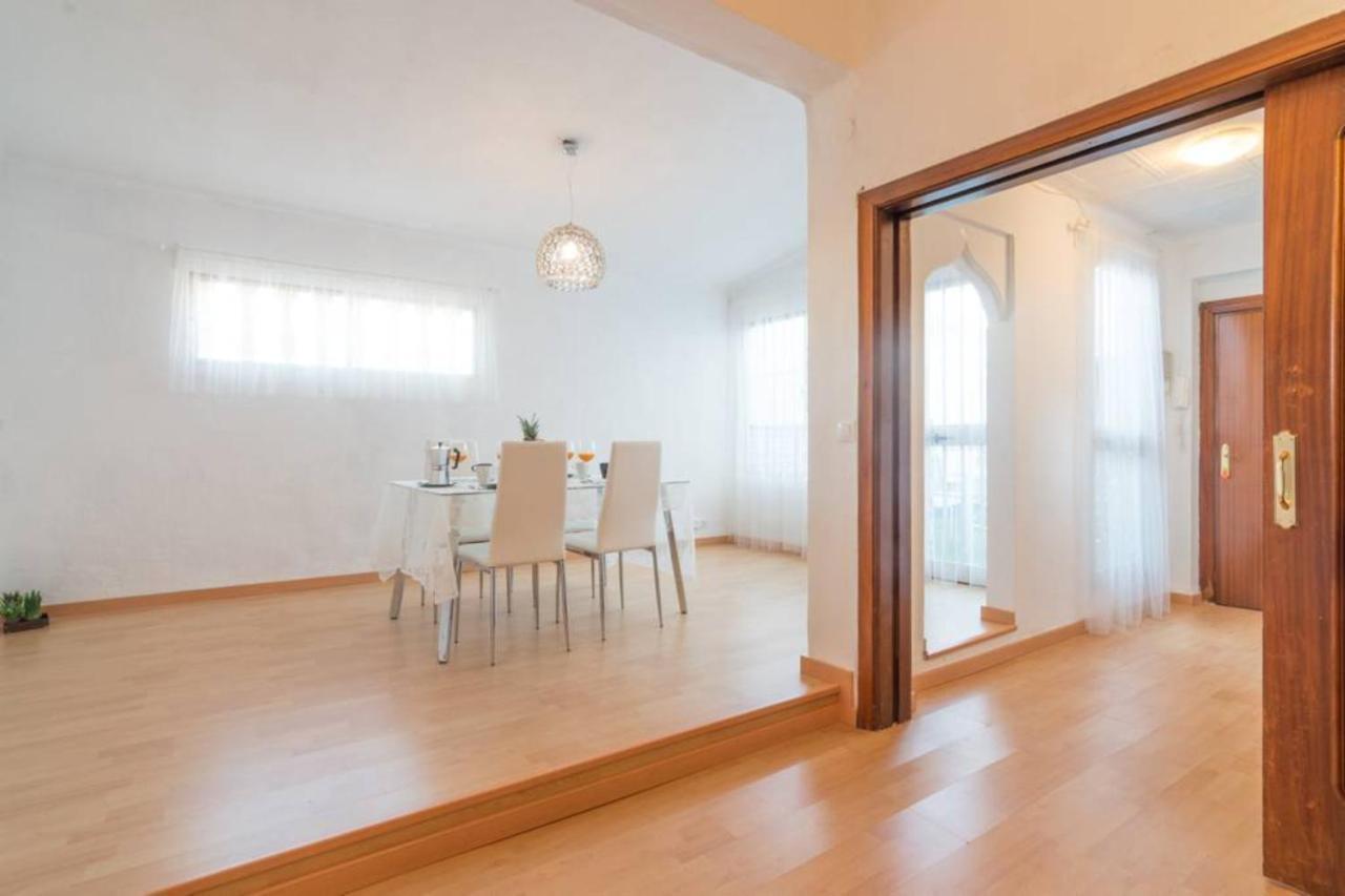 Apartamentos Bolsa Larios Малага Екстер'єр фото